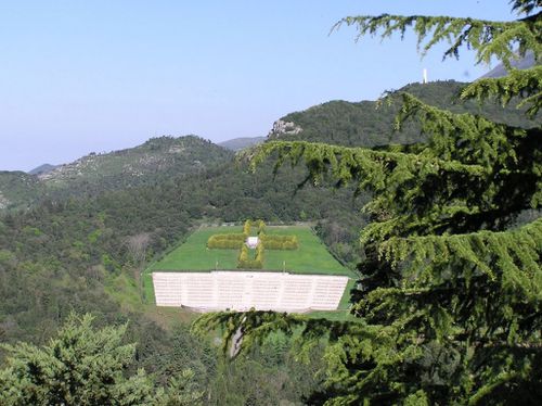 cassino-cimitero-polacco.jpg