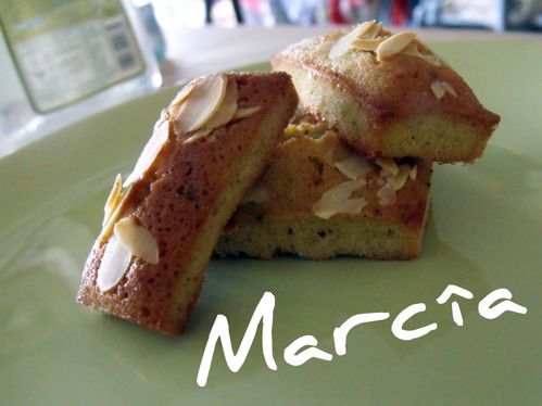 financiers à la pistache