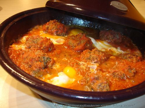 tajine-de-kefta-aux-oeufs--1-.jpg