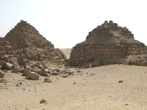 pyramides egypte février 2010 052