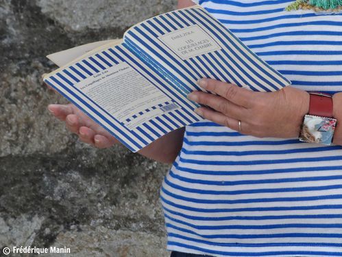 2013-07-21-marie-Claude-et-les-coquillages.jpg