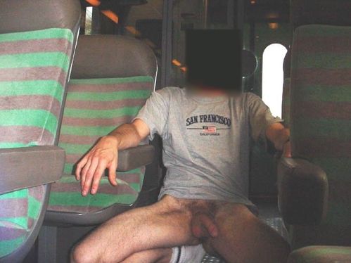 gay sket exhib dans le train gay sket exhib dans le train
