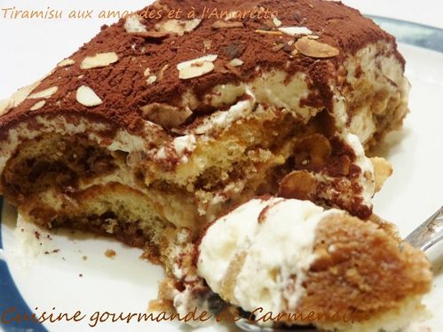 P1020048--2-Tiramisu-a-l-Amaretto-et-aux-amandes-6-border.jpg