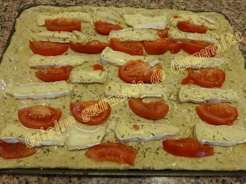 P1100549-border-Focaccia-au-Brie.jpg