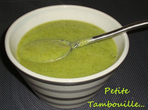 Soupe-veloutee-aux-legumes-verts-blog.jpg