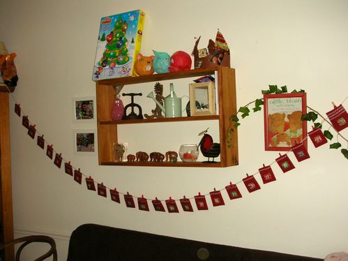 Calendrier-de-l-Avent-pochettes-tissu.JPG