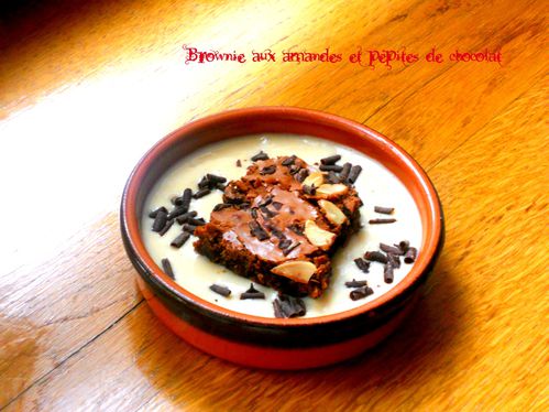 Brownie aux amandes et pépites de chocolat