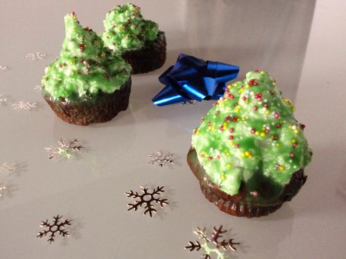 Xmas cupcakes 1