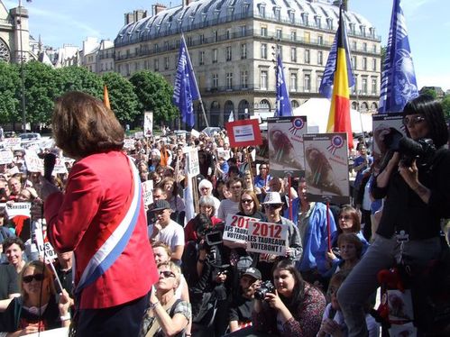 PARIS-anticorrida-manif-W2114.jpg