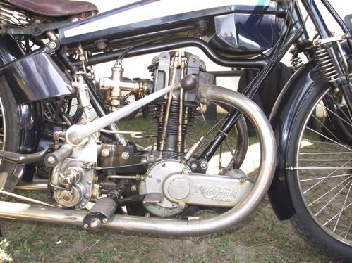 Henderson GB cadre