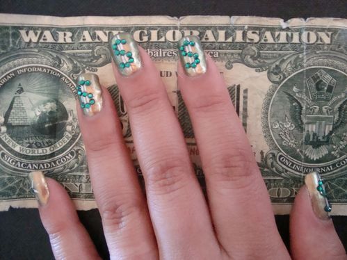 Nail art dollar 1