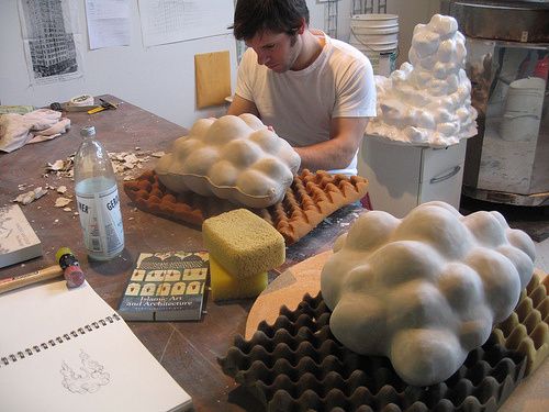 La tête dans les nuages Tom_lauerman_atelier