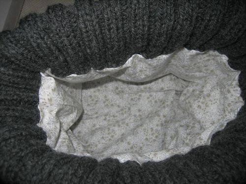 sac en tricot gris intérieur