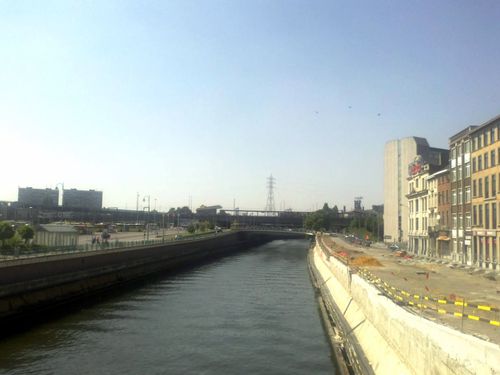 21082013268