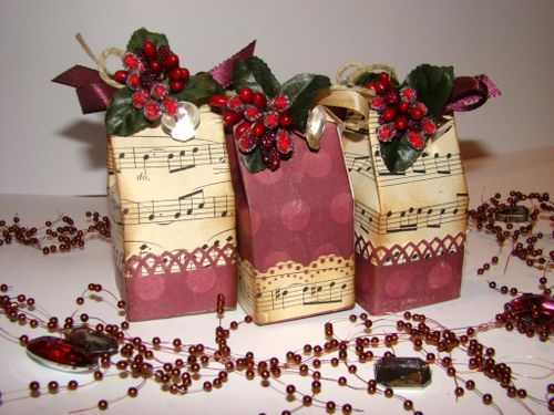 MilkBoxNoel-01.JPG.JPG