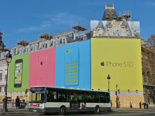 iPhone palais justice affiche géante bâche de travaux 9