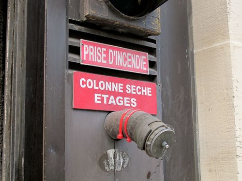 Résultat de recherche d'images pour "colonne sèche"