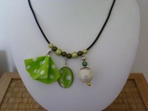 collier anis