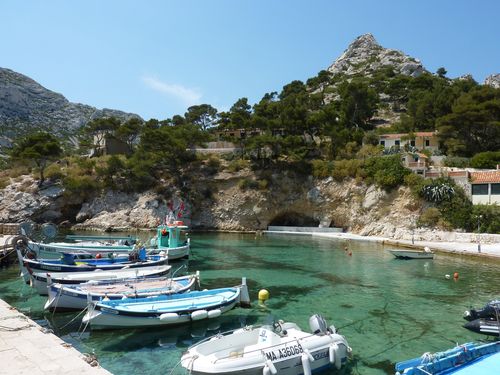 Sormiou le petit port