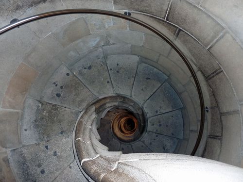 Sagrada Familia escalier en vis descente