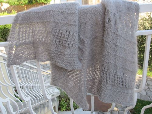 shawl gris 1