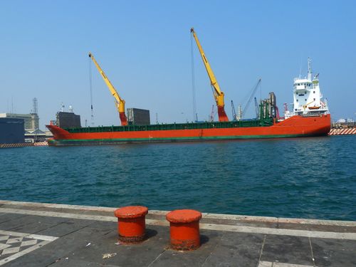 veracruz-redboat.JPG