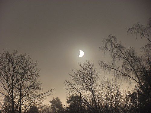 eclipse soleil 4 janv 11