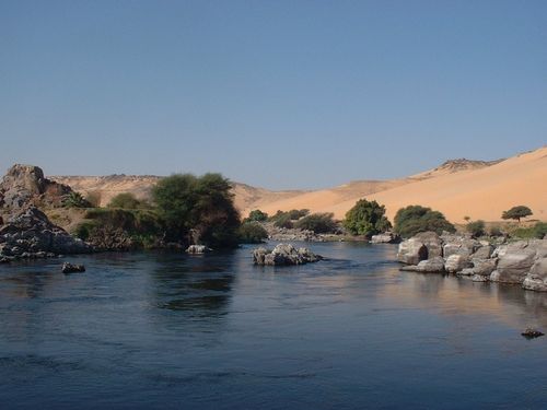 Le-Nil-a-Assouan.jpg