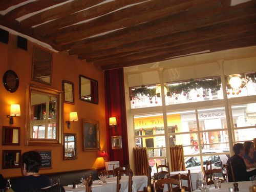 Restaurant-La-Marlotte-Paris.jpg