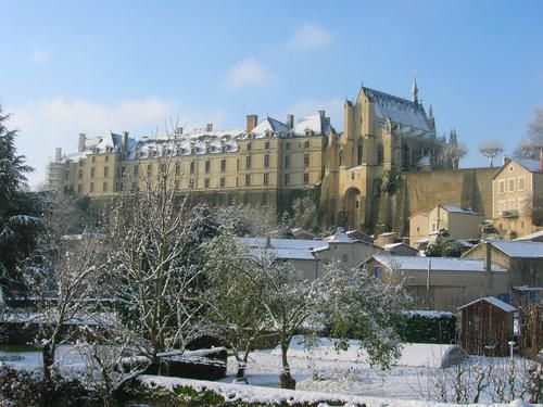 Vue-du-ch-teau-de-Thouars