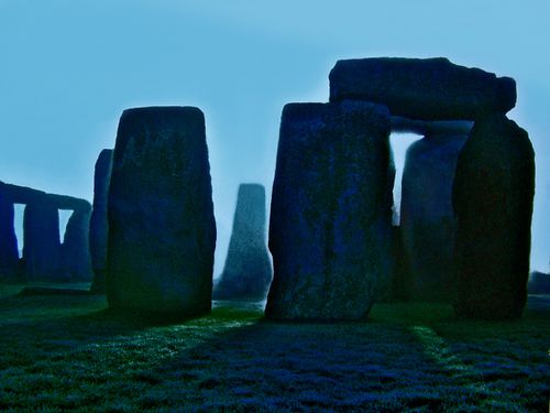 1029-Etrange-STONEHENGE-.jpg