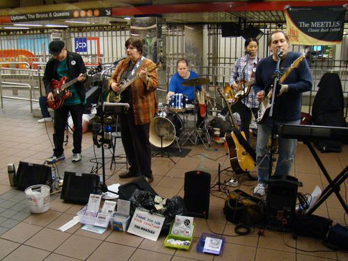 0516-NEW-YORK-Musicien-metro.jpg