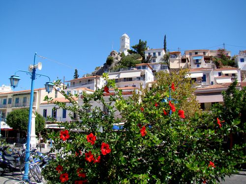 24512-POROS-village-grec.jpg