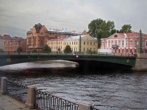 9069-Pont-egyptien-ST-PETERSBOURG.jpg