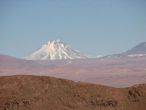 volcan-aguas-calientes-Chile.jpg