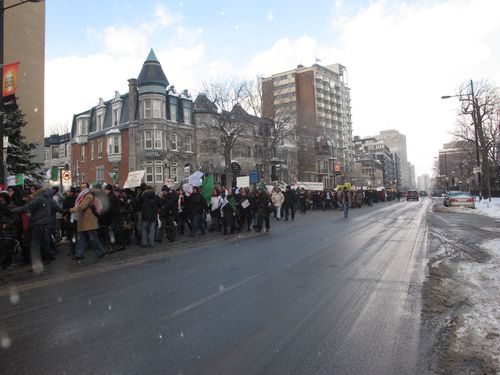 la manif des algériens a Montreal