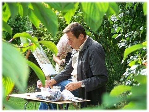 gérard peint dans le jardin