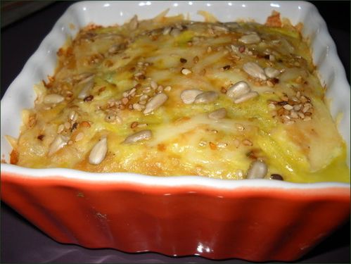 Flans aux épinards, oeufs, graines de sésame, graines de tournesol, fromage, crème Petits flans aux épinards
