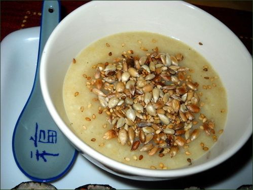 Velouté de topinambours au gingembre Velouté de topinambours au gingembre