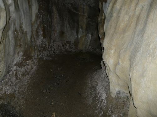 Grottes-a-Montreal-De-Sos