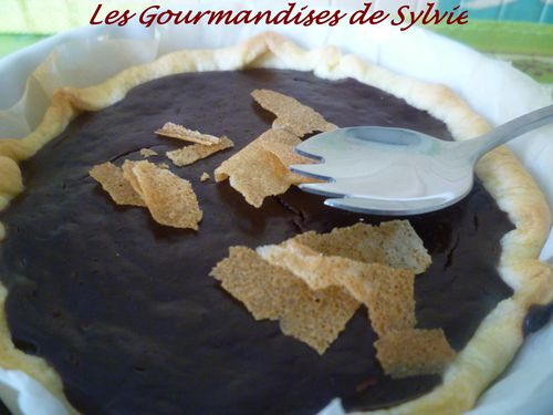 Tartelettes-Fondantes-au-Chocolat-au-Caramel-1.JPG