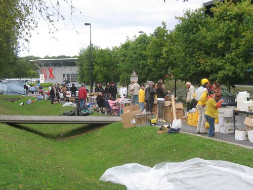 FOIRE AUX GRENIERS DES LACS 280811 015