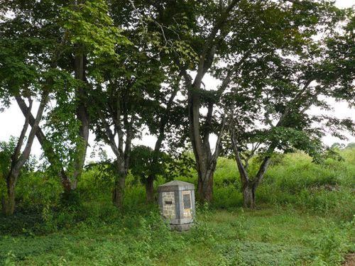 moubotsi-gare-favre-monument