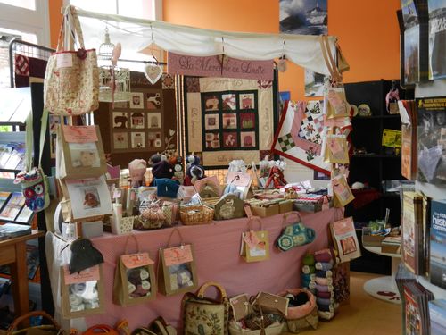 expo-et-sac-boule-fermoir-ancien-019.JPG