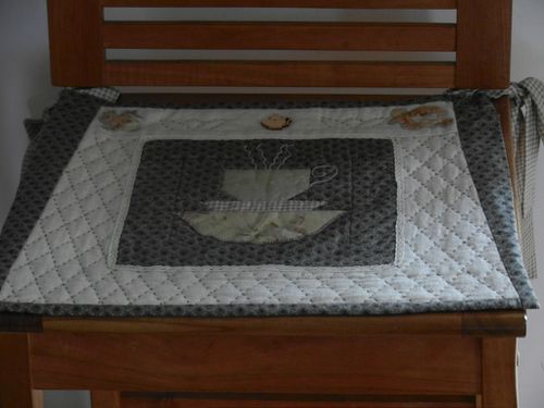 COUSSIN-DE-SIEGE-008.JPG
