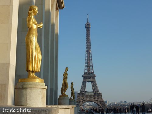 TROCADERO 02