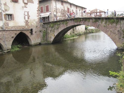 Pays basque français. St-Jean Pied de Port10