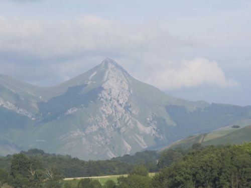 Pays basque français. Vallée de St-Jean Pied de Port13
