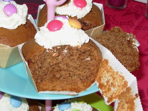 Cupcakes au chocolat au lait & smarties4
