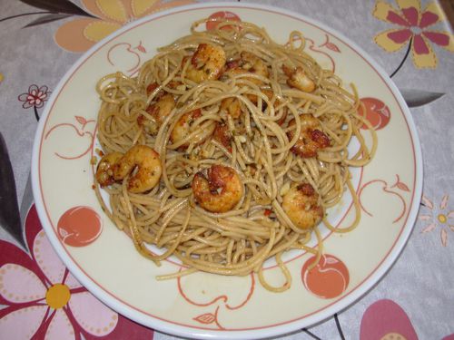 Spaguettis-aux-crevettes--ail-et-persil1.jpg
